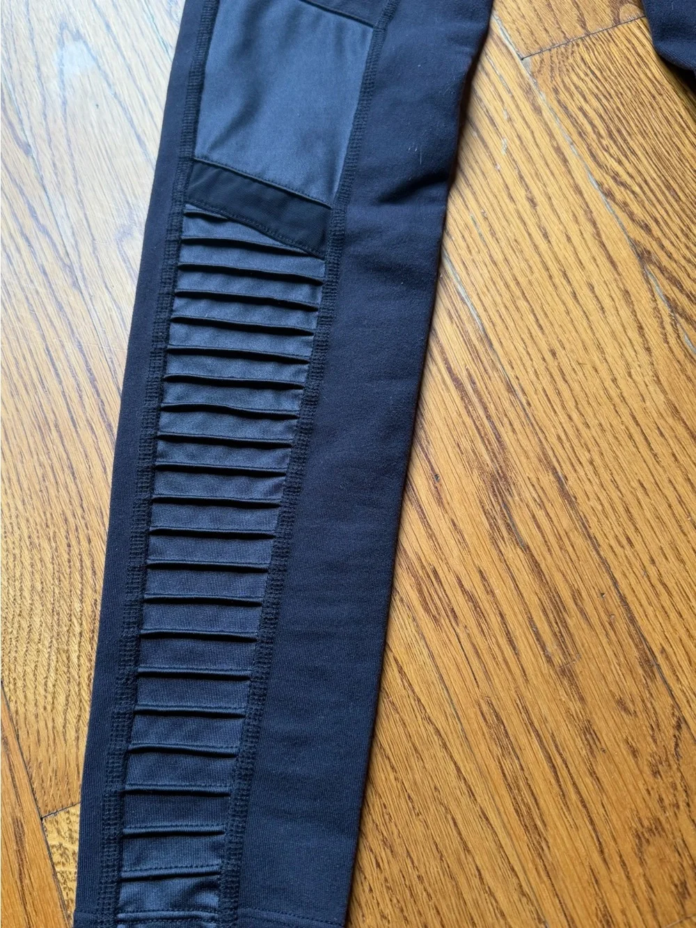 Alo Yoga Moto Leggings Black High Waist Ribbed Panel Size XS